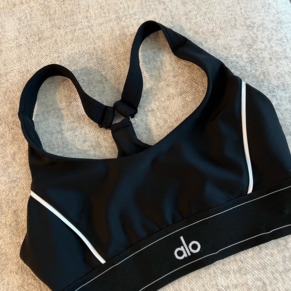 ALO Yoga Black and White Sports Bra - Picture 1 of 4